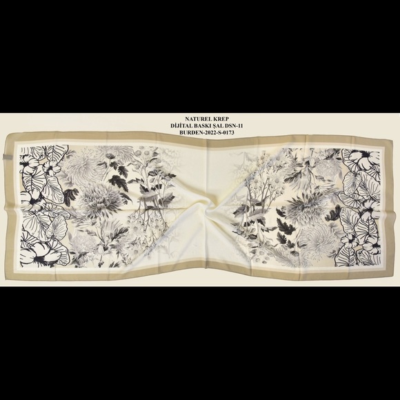 Scarfs - Picture 9 of 16